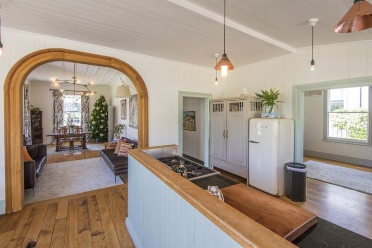 Photo of property in 19 Tainui Road, Devonport, Auckland, 0624