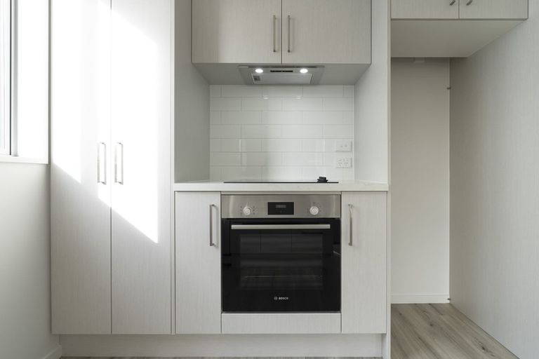 Photo of property in 2/368 Hereford Street, Linwood, Christchurch, 8011