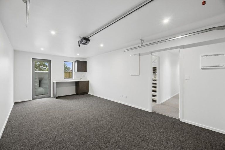Photo of property in 10 Magazine Road, Mosgiel, 9092