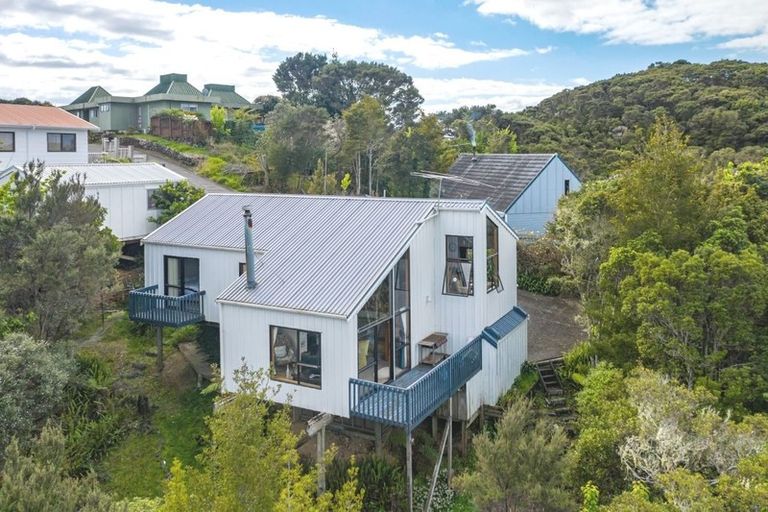 Photo of property in 15 Te Haumi Drive, Paihia, 0200