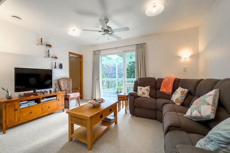 Photo of property in 12 Miller Avenue, Paeroa, 3600