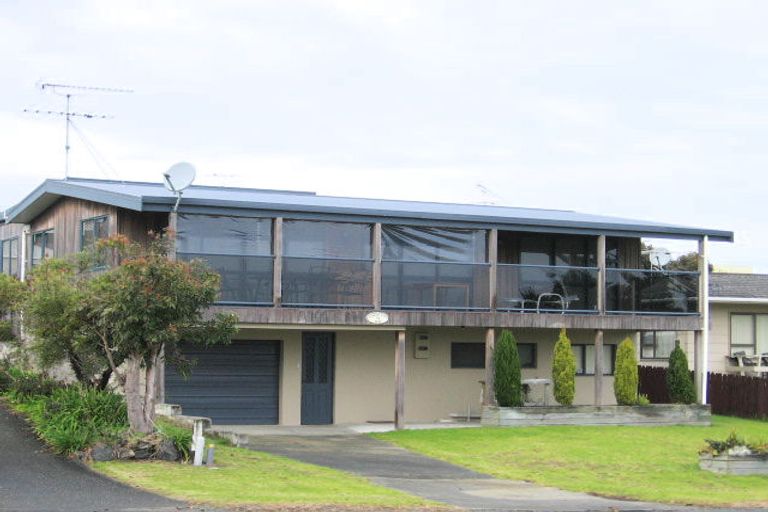 Photo of property in 80 Omaha Drive, Omaha, 0986