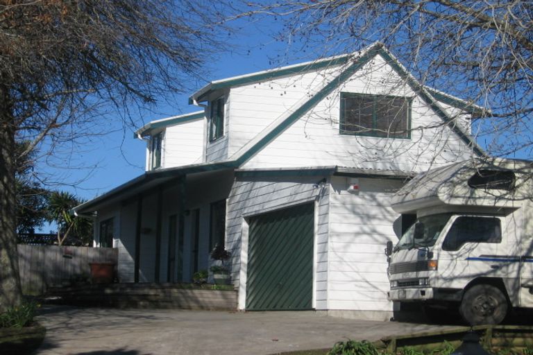 Photo of property in 18a Gaylands Place, Opaheke, Papakura, 2113