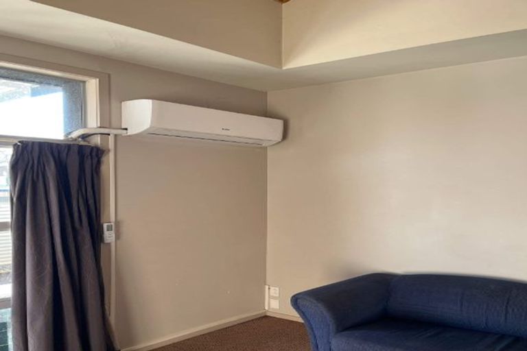 Photo of property in 373 College Street, Hokowhitu, Palmerston North, 4410