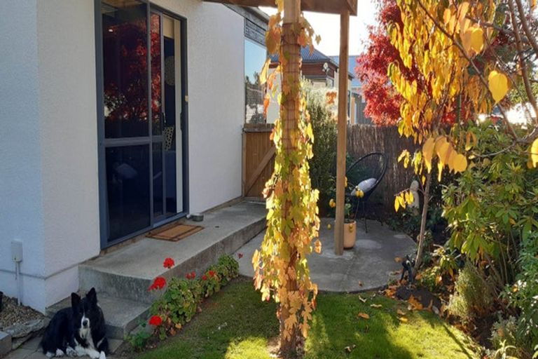 Photo of property in 22a Clutha Street, Alexandra, 9320