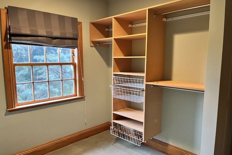 Photo of property in 18 Glenvar Ridge Road, Long Bay, Auckland, 0630