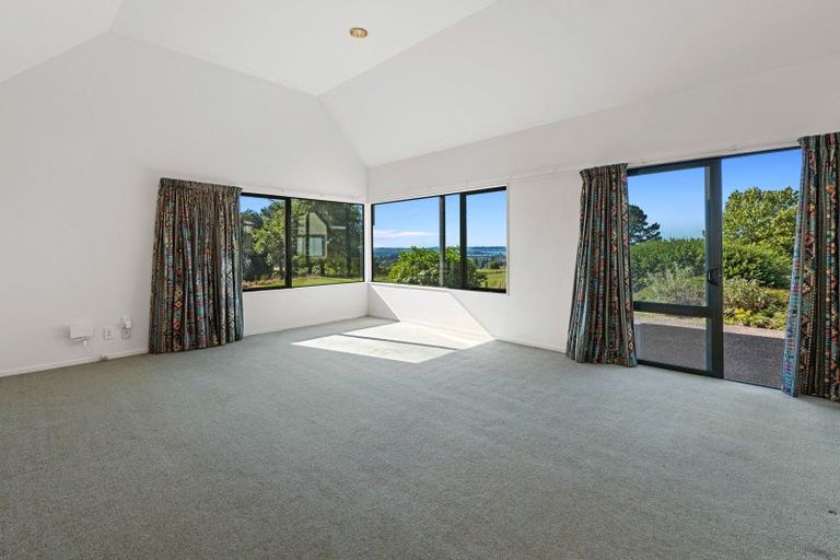 Photo of property in 8 Mokoia Drive, Tihiotonga, Rotorua, 3015