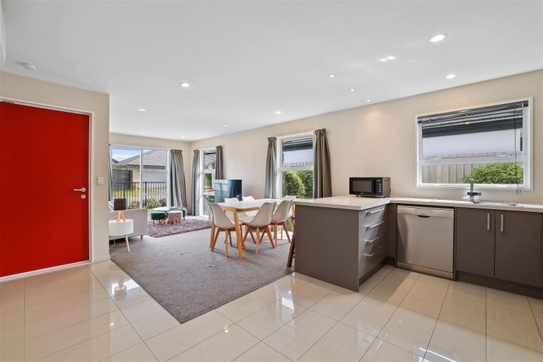 Photo of property in 10 Capil Court, Halswell, Christchurch, 8025