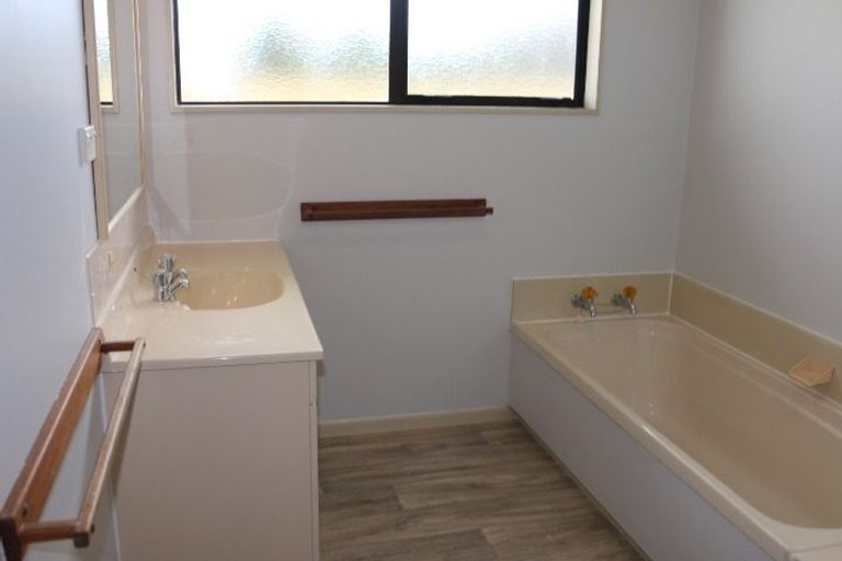 Photo of property in 27a Ferguson Street, Awapuni, Palmerston North, 4412