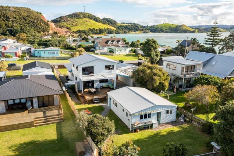 Photo of property in 894 Pataua South Road, Pataua South, Onerahi, 0192