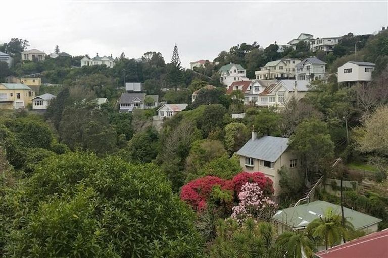 Photo of property in 3/7 Raroa Road, Kelburn, Wellington, 6012