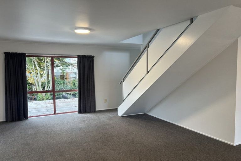 Photo of property in 10b Willow Avenue, Hannahs Bay, Rotorua, 3010