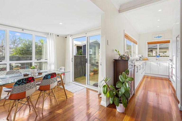 Photo of property in 18 Nathan Street, Tawa, Wellington, 5028