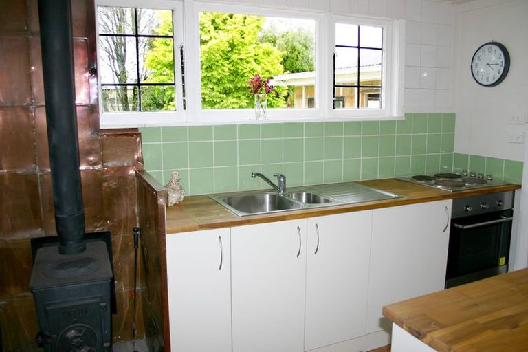 Photo of property in 14 Scotia Street, Waikouaiti, 9510