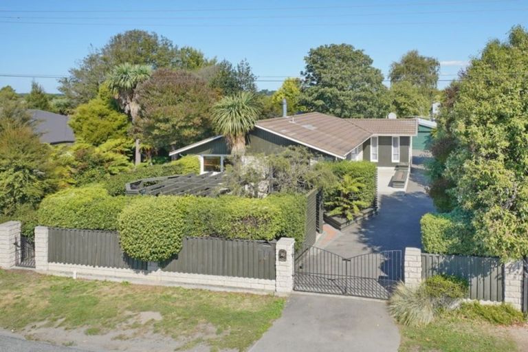 Photo of property in 3 Parsonage Road, Woodend, 7610