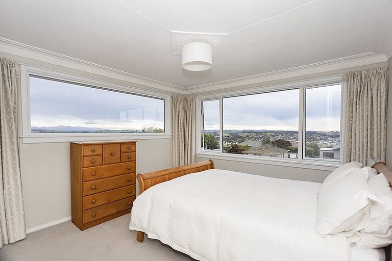 Photo of property in 12 Selwyn Street, South Hill, Oamaru, 9400