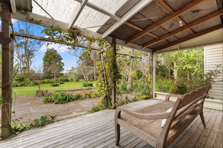 Photo of property in 145 Jones Road, Tawharanui Peninsula, Warkworth, 0986
