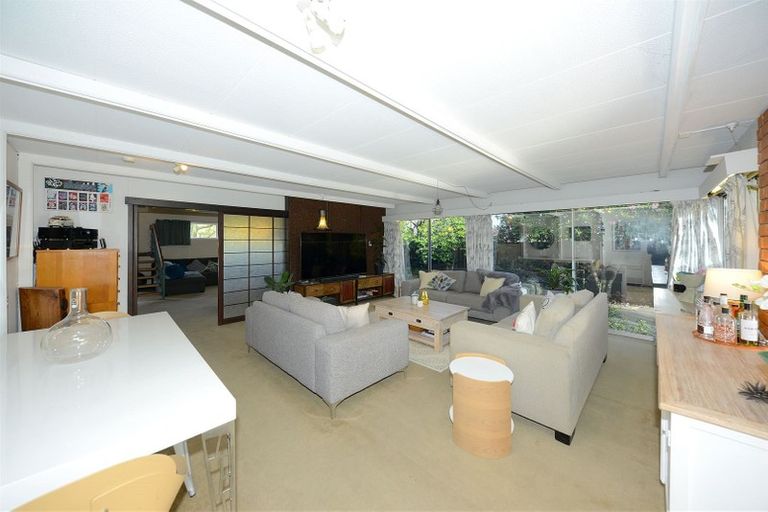 Photo of property in 20 Sandringham Place, Bryndwr, Christchurch, 8053