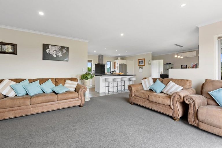 Photo of property in 109 Hursthouse Road, Tarurutangi, New Plymouth, 4372