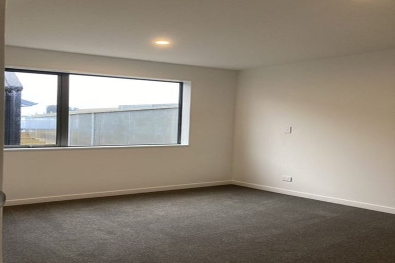 Photo of property in 25 John Street, Stokes Valley, Lower Hutt, 5019