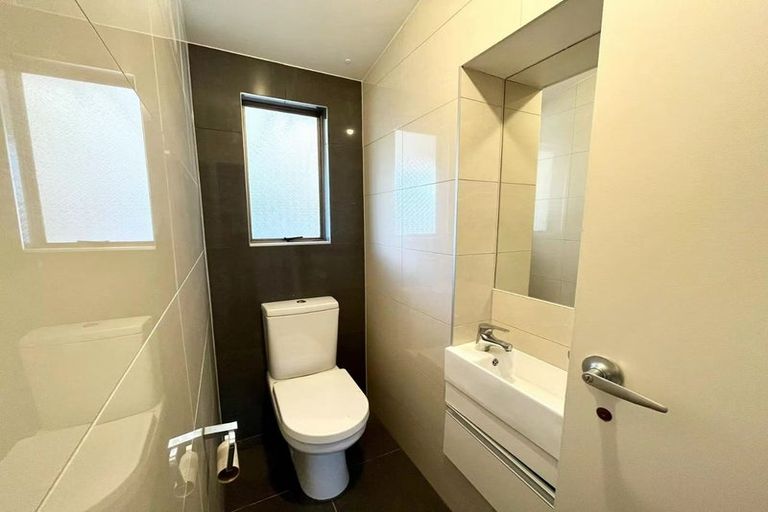 Photo of property in 17 Hoylake Place, Wattle Downs, Auckland, 2103