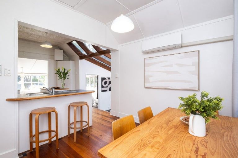 Photo of property in 42 Kuku Street, Te Awanga, 4102