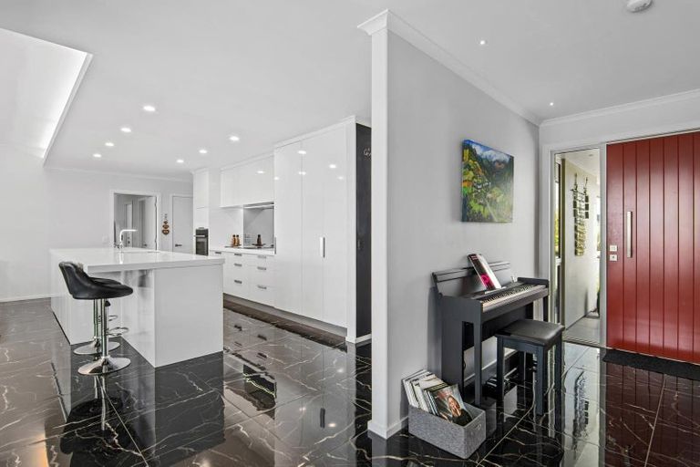 Photo of property in 66 Suncrest Drive, Tasman, Upper Moutere, 7173