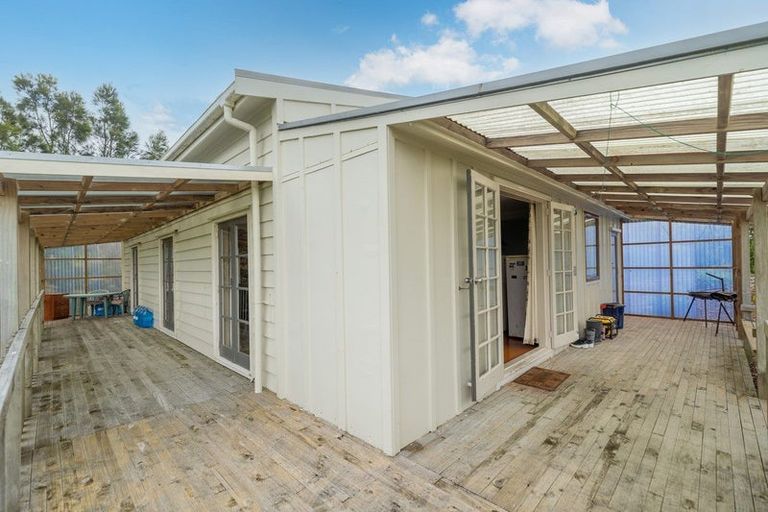 Photo of property in 158 Waiteitei Road, Wellsford, 0974