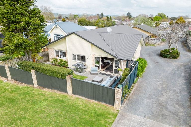 Photo of property in 86a Moore Street, Leamington, Cambridge, 3432