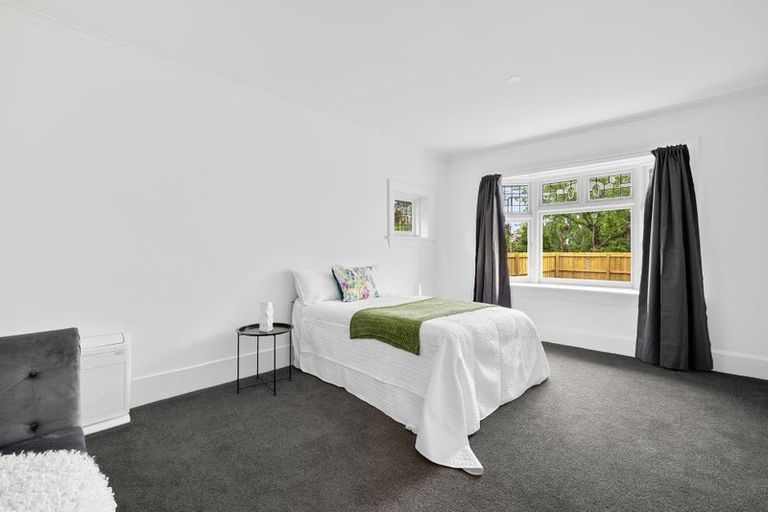 Photo of property in 17 Clarendon Terrace, Woolston, Christchurch, 8023