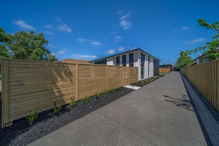 Photo of property in 1/557 Cranford Street, Papanui, Christchurch, 8052