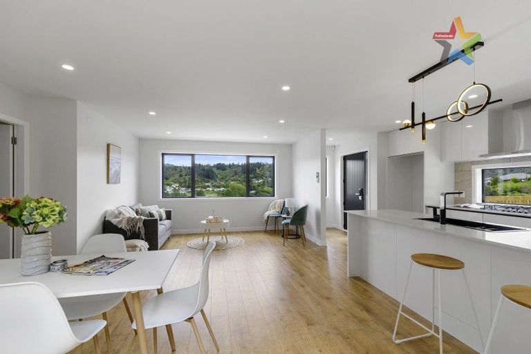 Photo of property in 3 Te Ara O Tahumate, Stokes Valley, 5019