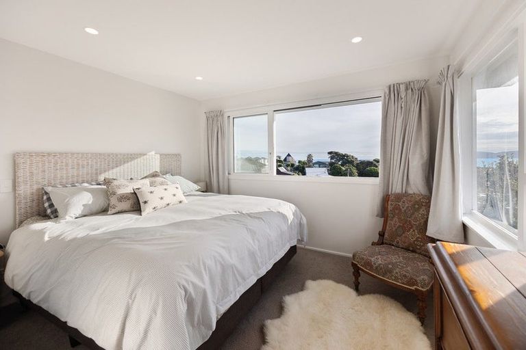 Photo of property in 67 Renown Road, Raumati South, Paraparaumu, 5032