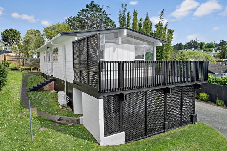 Photo of property in 23 Bellringer Road, Massey, Auckland, 0614