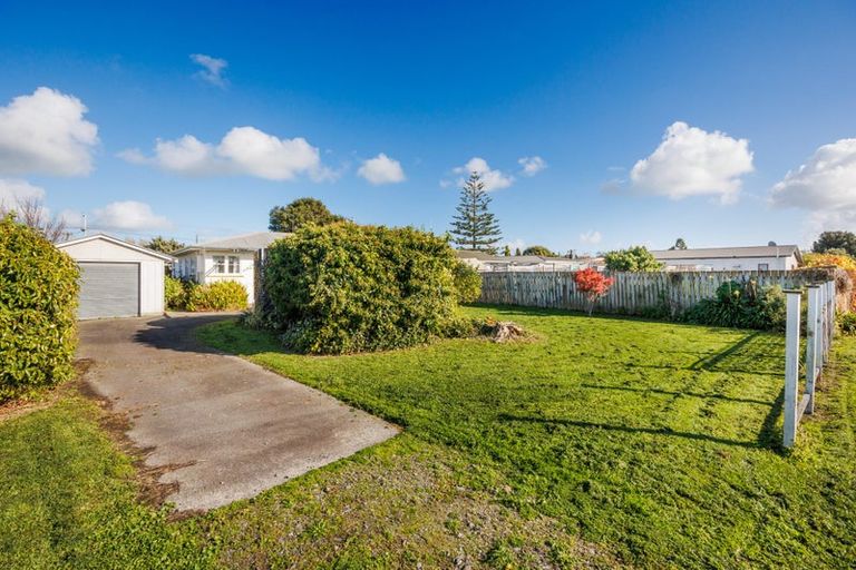 Photo of property in 41 Hedges Street, Sanson, 4817