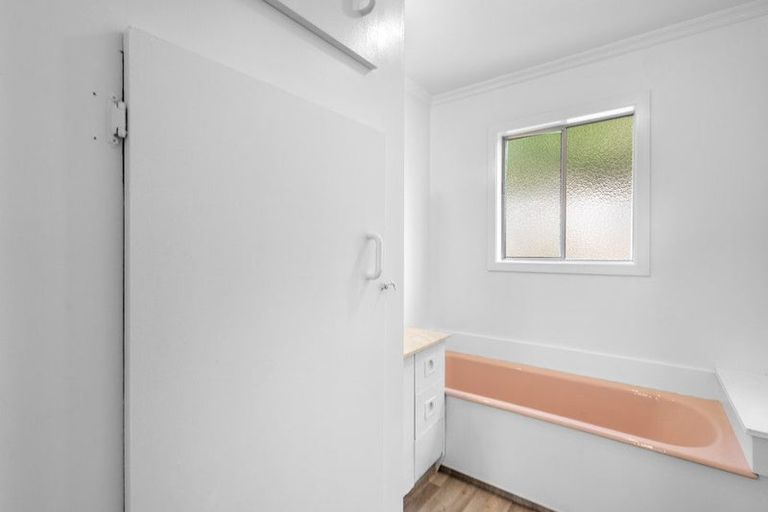 Photo of property in 25 Raymond Street, Georgetown, Invercargill, 9812