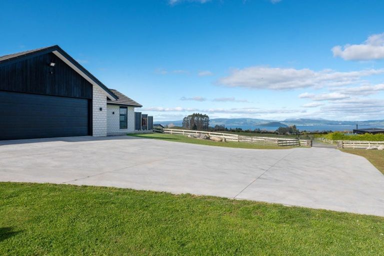 Photo of property in 66 Todd Duncan Drive, Hamurana, Rotorua, 3096