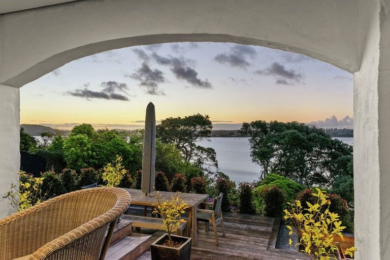 Photo of property in 26 Falstaff Place, Half Moon Bay, Auckland, 2012
