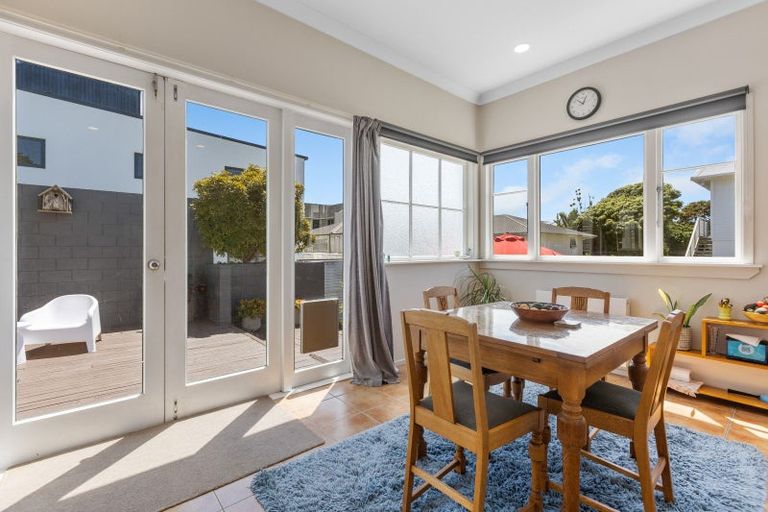 Photo of property in 19 Beach Street, Fitzroy, New Plymouth, 4312