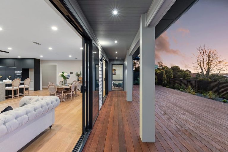 Photo of property in 56 Kewa Road, Albany Heights, Auckland, 0632