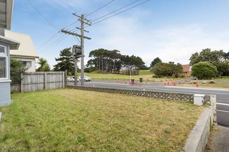 Photo of property in 39 Tahuna Road, Tainui, Dunedin, 9013