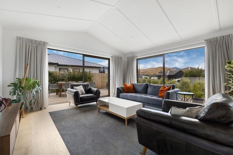 Photo of property in 16 Springfield Road, Lower Shotover, Queenstown, 9304