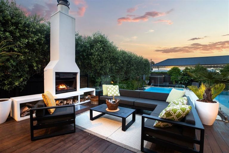 Photo of property in 26 Head Street, Sumner, Christchurch, 8081