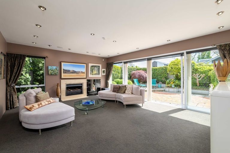 Photo of property in 9a Weka Street, Fendalton, Christchurch, 8041