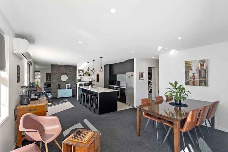 Photo of property in 64 Fairfax Crescent, Pyes Pa, Tauranga, 3112