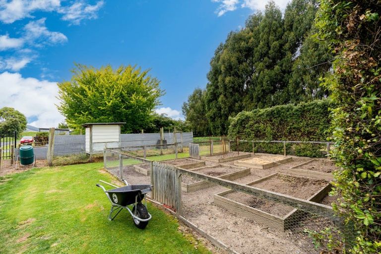 Photo of property in 524 Allanton Road, Outram, 9019