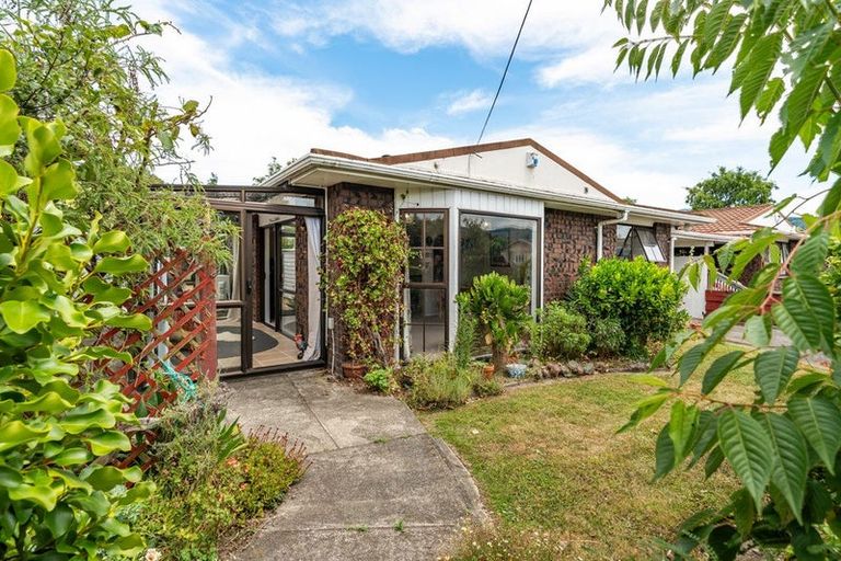 Photo of property in 2/28 Ranfurly Street, Trentham, Upper Hutt, 5018