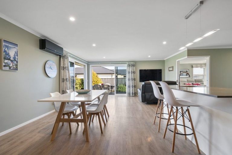 Photo of property in 19 George Street, Bulls, 4818