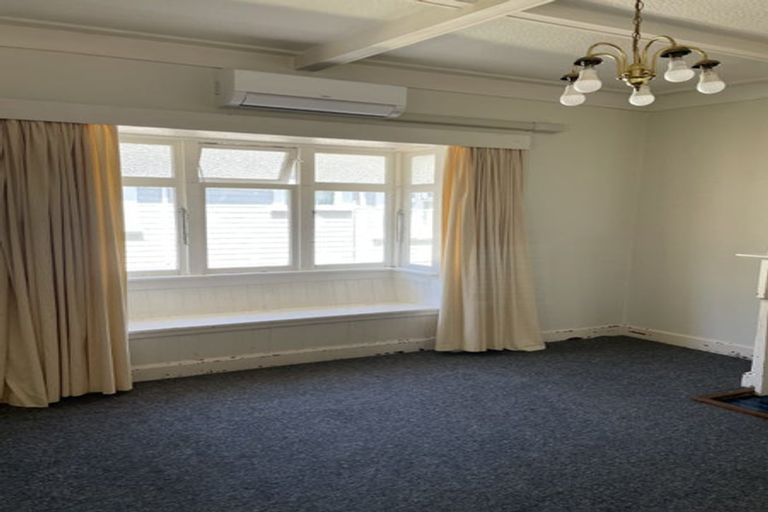 Photo of property in 41 Norton Park Avenue, Fairfield, Lower Hutt, 5011