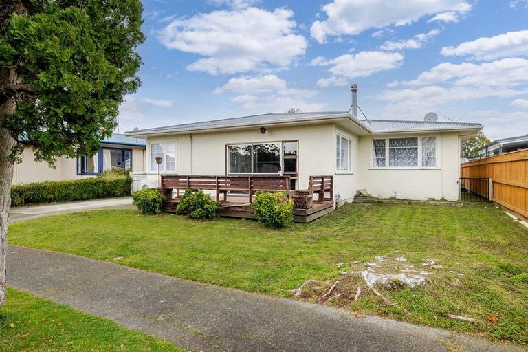 Photo of property in 5 Hartley Place, Awapuni, Palmerston North, 4412